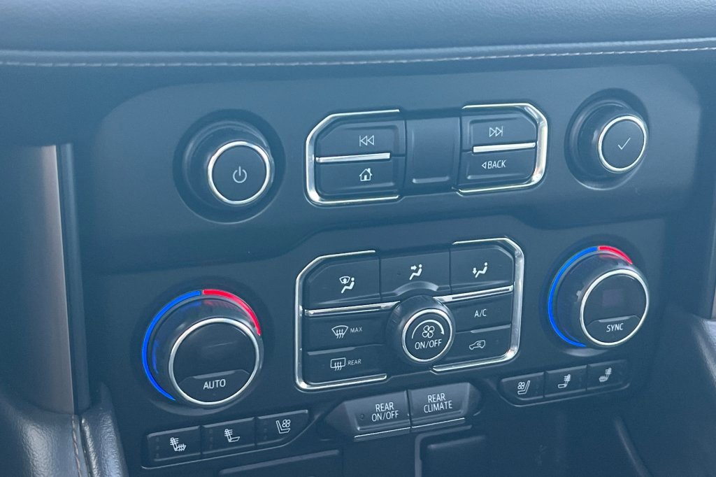 Used 2023 Chevrolet Tahoe High Country w/ Premium Package 2 image 18