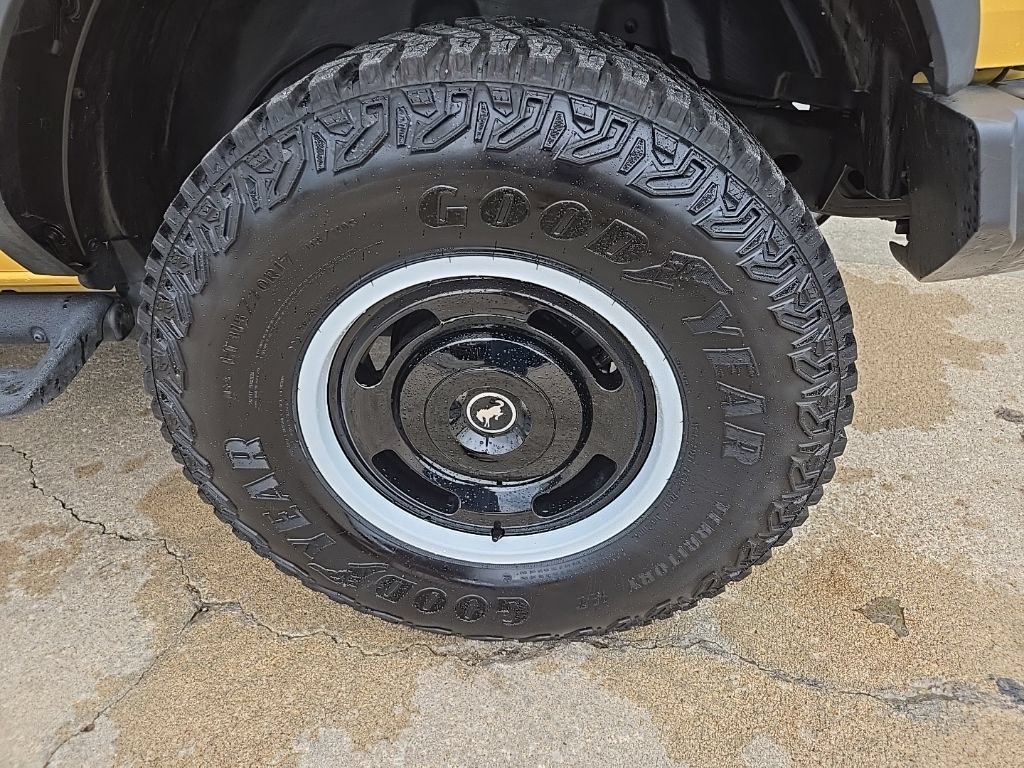 Used 2023 Ford Bronco Heritage Edition AWD/4WD image 24