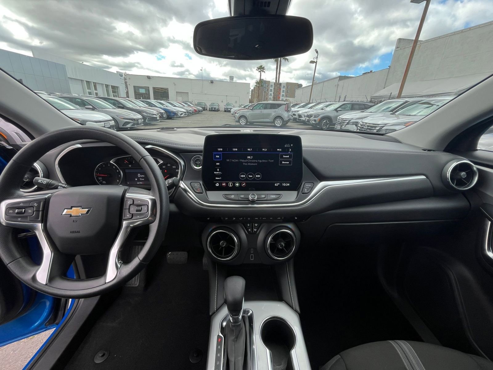 Used 2025 Chevrolet Blazer LT image 34