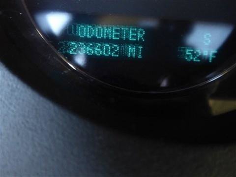 Used 2014 GMC Yukon XL Denali image 11