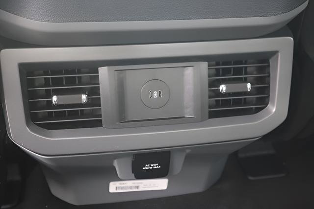 New 2026 Ford F250 XLT w/ XLT Premium Package image 12