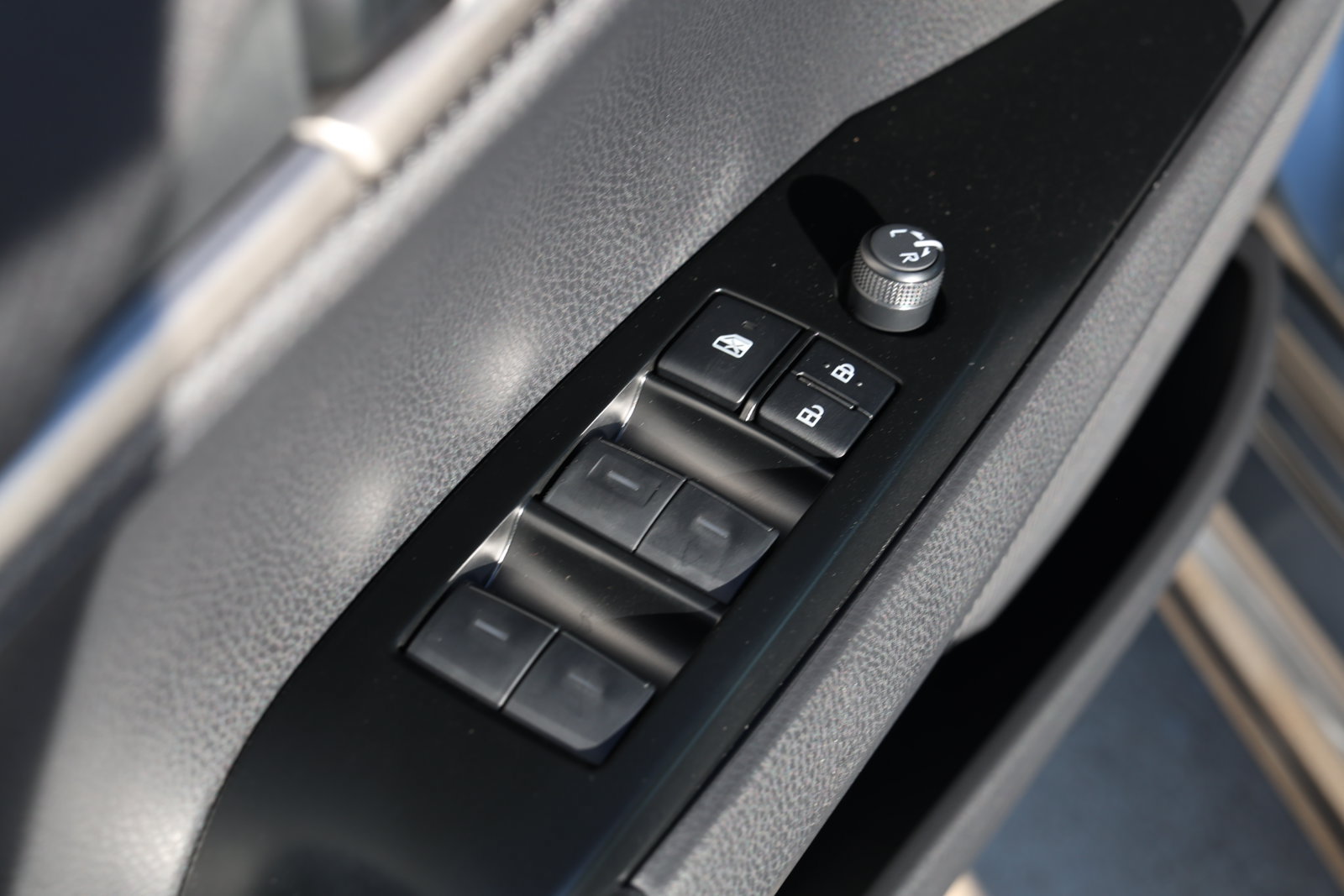 New 2026 Toyota Camry SE w/ Convenience Package FWD image 27
