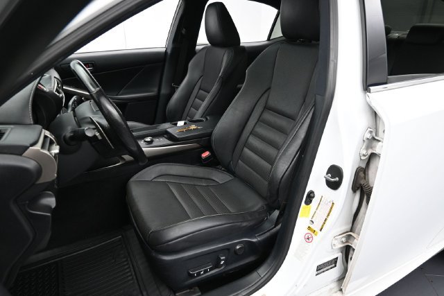 Used 2016 Lexus IS 200t w/ F Sport Package RWD image 11