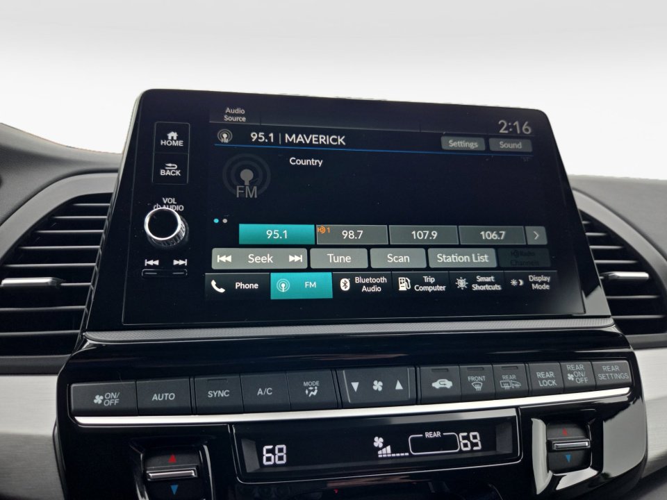 Certified 2026 Honda Odyssey EX-L image 17