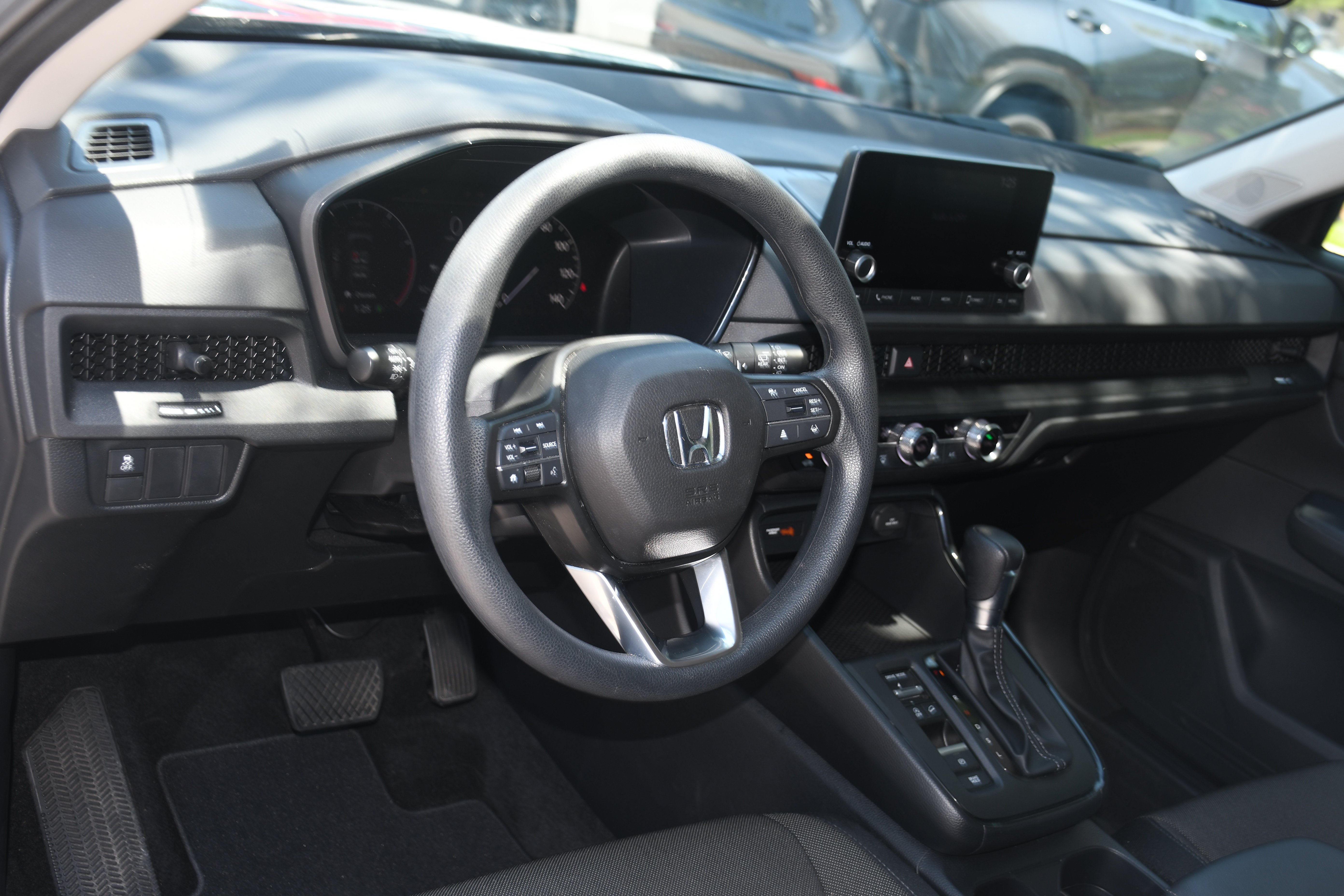 Used 2025 Honda CR-V EX image 5