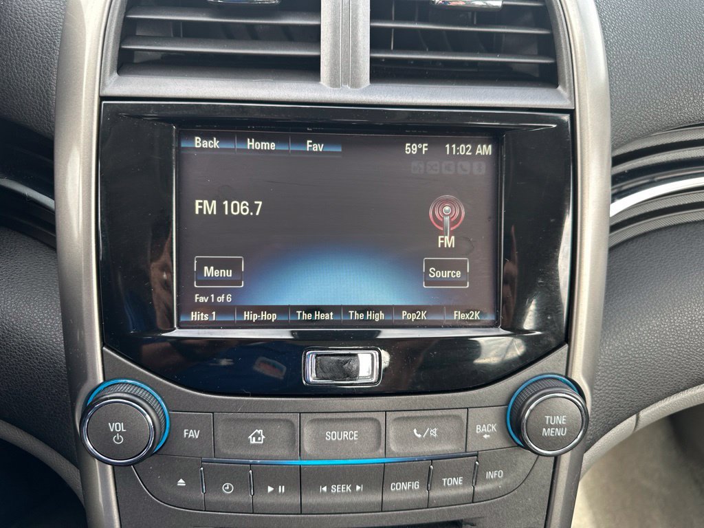 Used 2013 Chevrolet Malibu LT FWD image 3