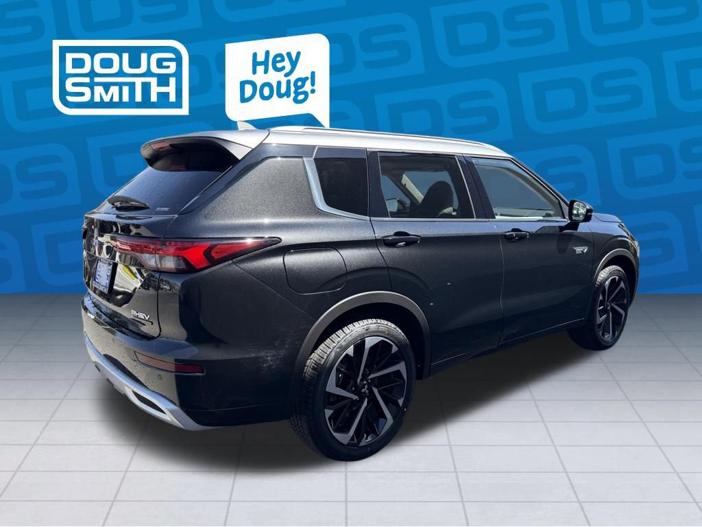 New 2025 Mitsubishi Outlander SEL image 4