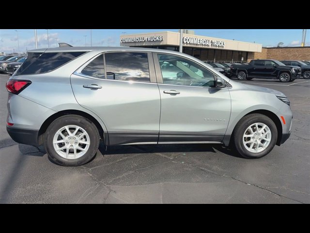 Certified 2024 Chevrolet Equinox LT w/ LPO, Floor Liner Package FWD image 9