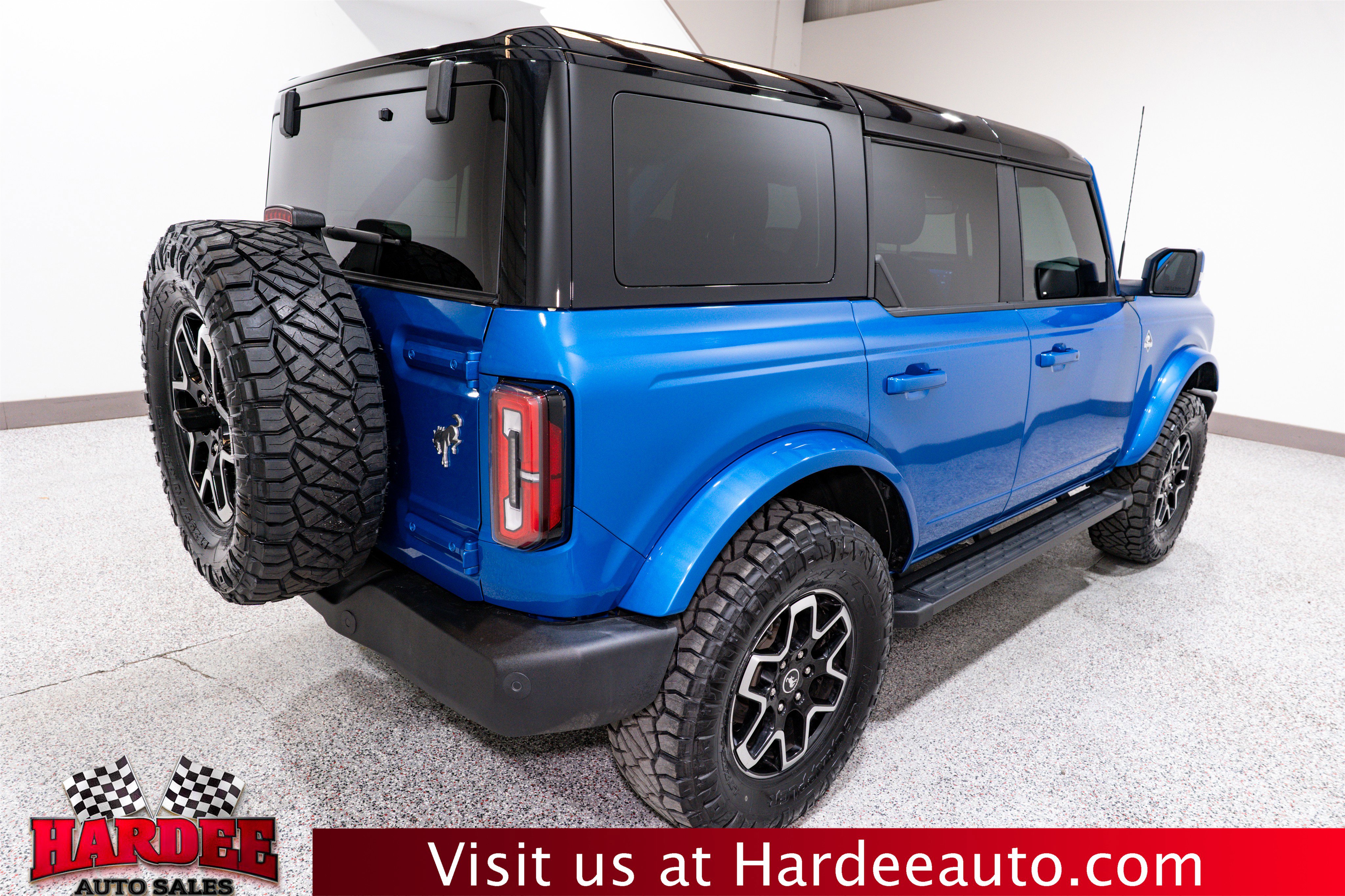 Used 2024 Ford Bronco Outer Banks image 5