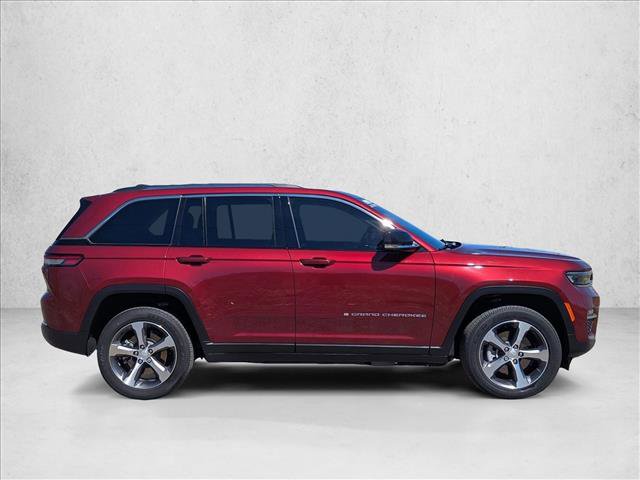 Used 2023 Jeep Grand Cherokee 4WD 4xe image 4