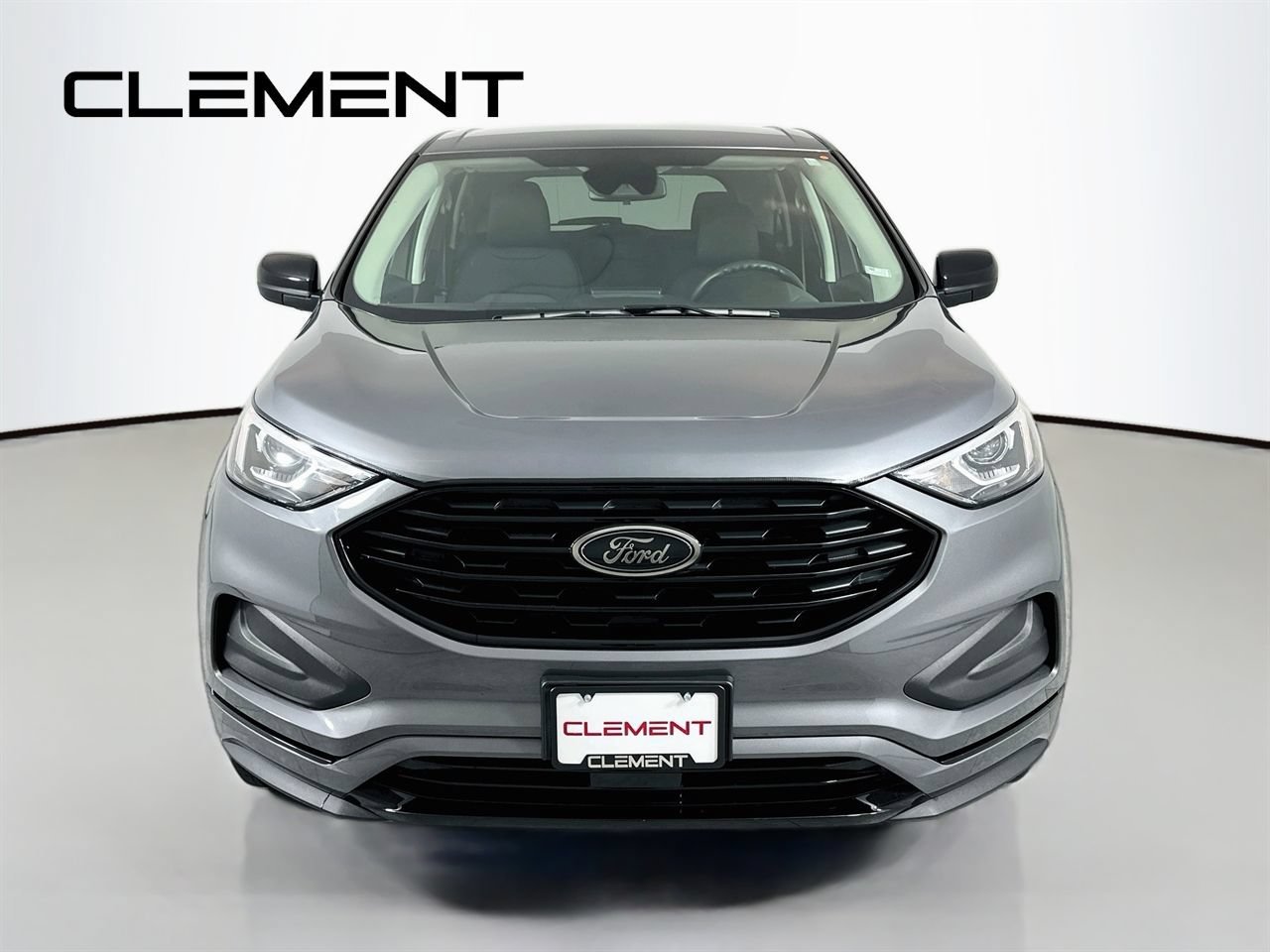 Certified 2024 Ford Edge SE w/ Black Appearance Package AWD/4WD image 3