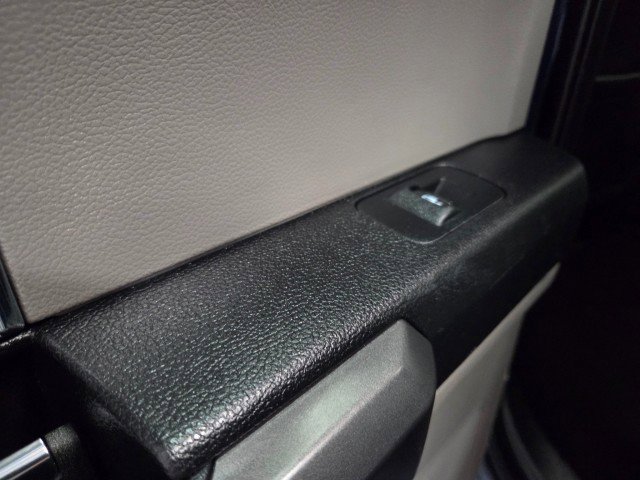 Used 2017 Ford F150 XLT AWD/4WD image 33