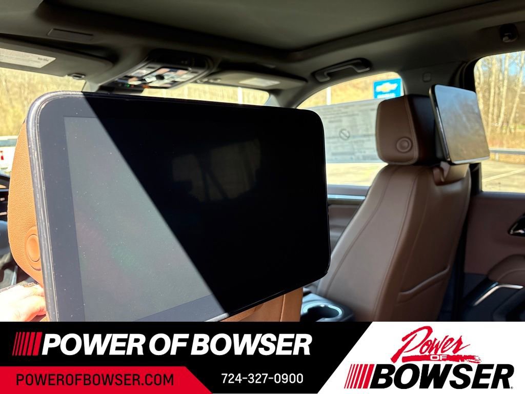 New 2026 Chevrolet Suburban High Country image 7