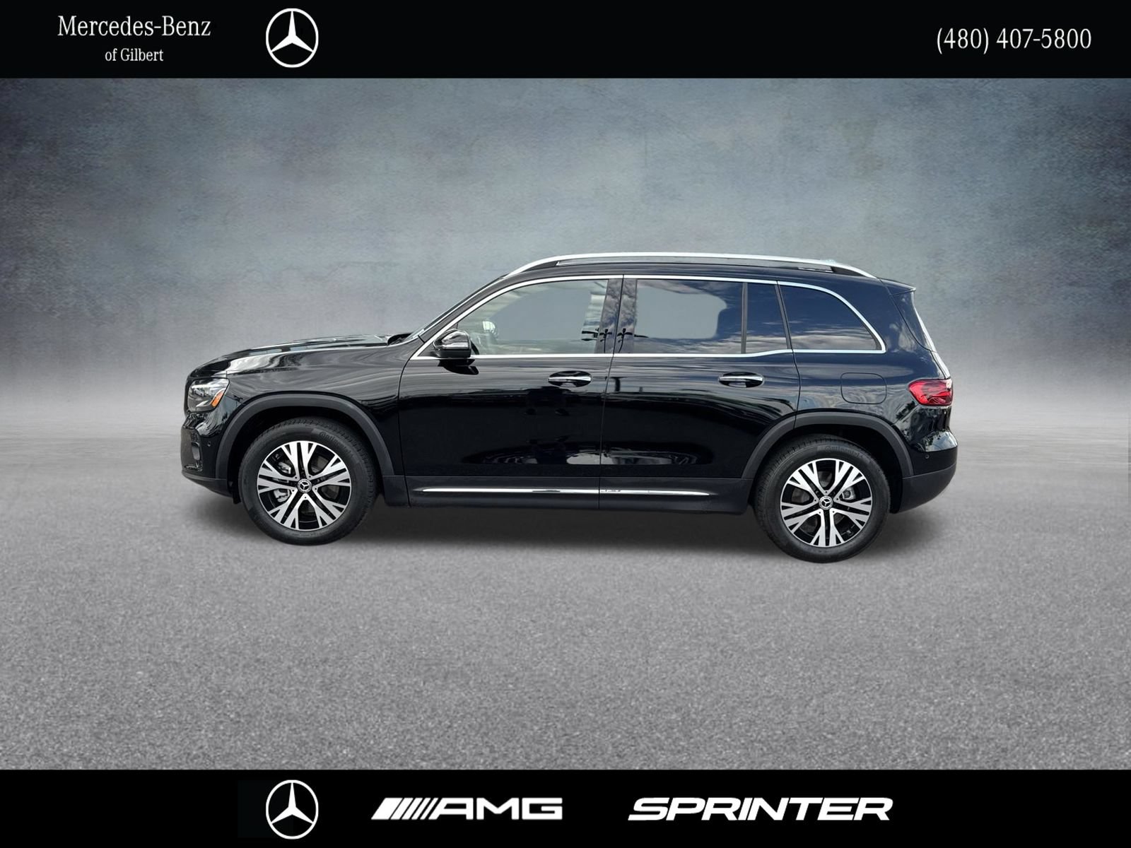 Used 2024 Mercedes-Benz GLB 250 image 3