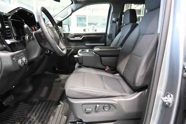 New 2026 Chevrolet Silverado 1500 LT AWD/4WD image 10