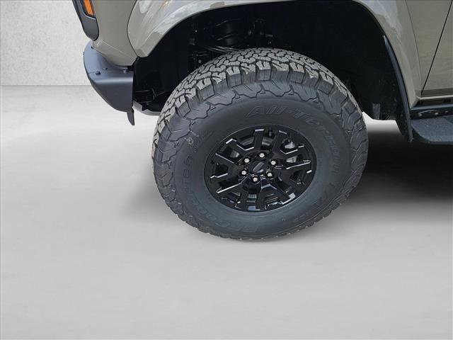 New 2025 Ford Bronco Raptor image 9