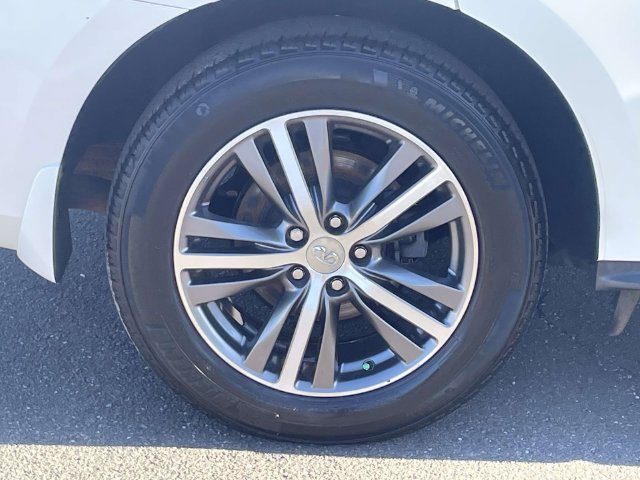 Used 2019 INFINITI QX60 Luxe w/ Essential Package AWD/4WD image 7