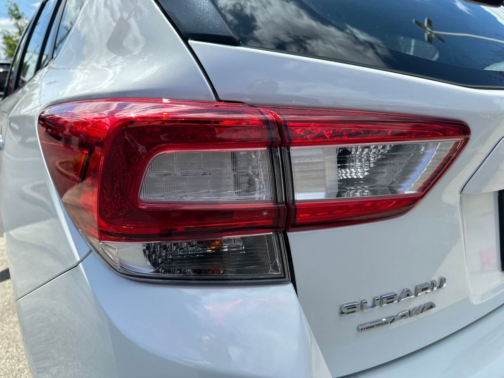 Used 2018 Subaru Impreza 2.0i Limited AWD/4WD image 10