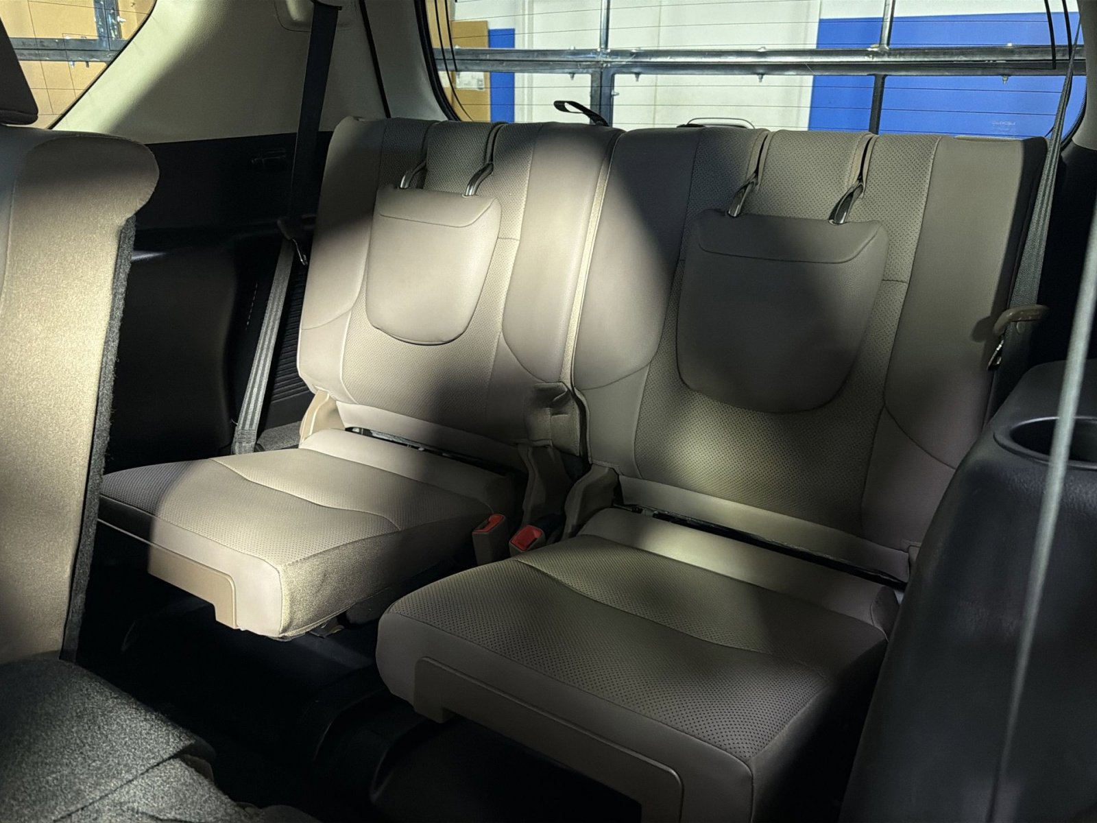 Used 2020 Lexus GX 460 Premium w/ Premium Package AWD/4WD image 30