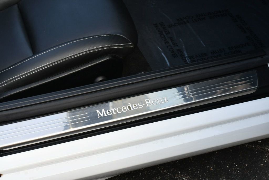 Used 2015 Mercedes-Benz SLK 350 image 74