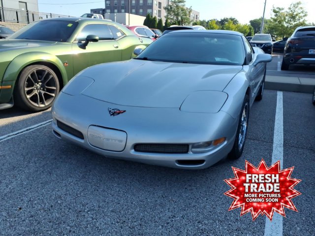 Used 2004 Chevrolet Corvette Z06 w/ Memory Package RWD image 1