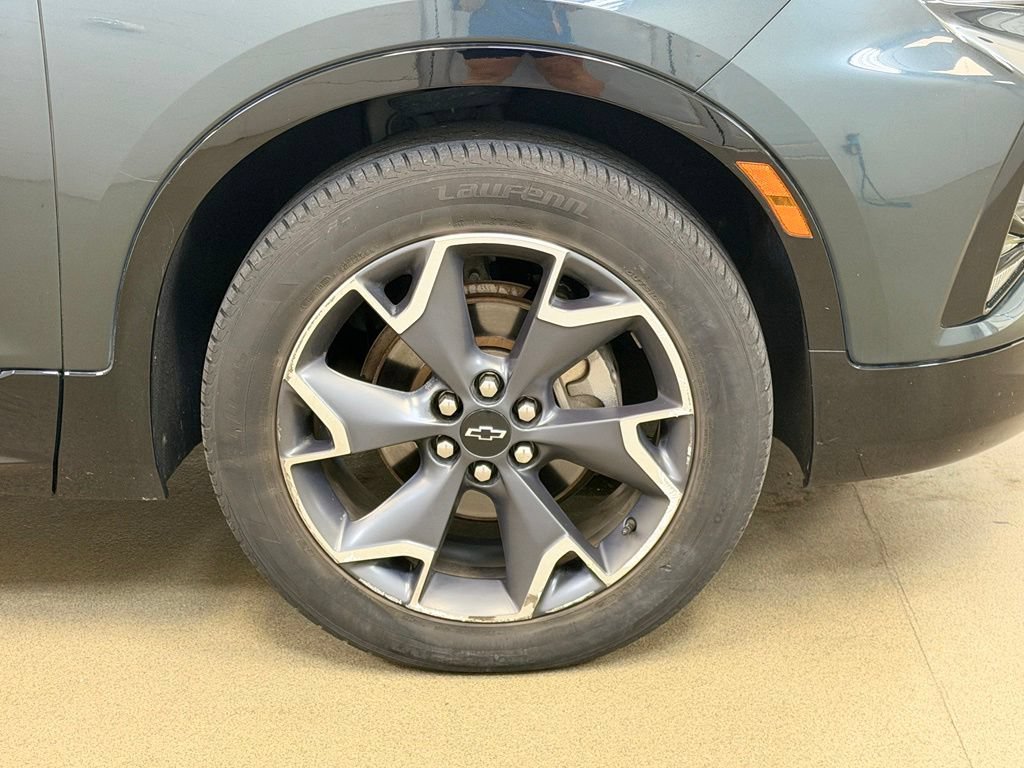 Used 2019 Chevrolet Blazer RS w/ LPO, Floor Liner Package FWD image 4