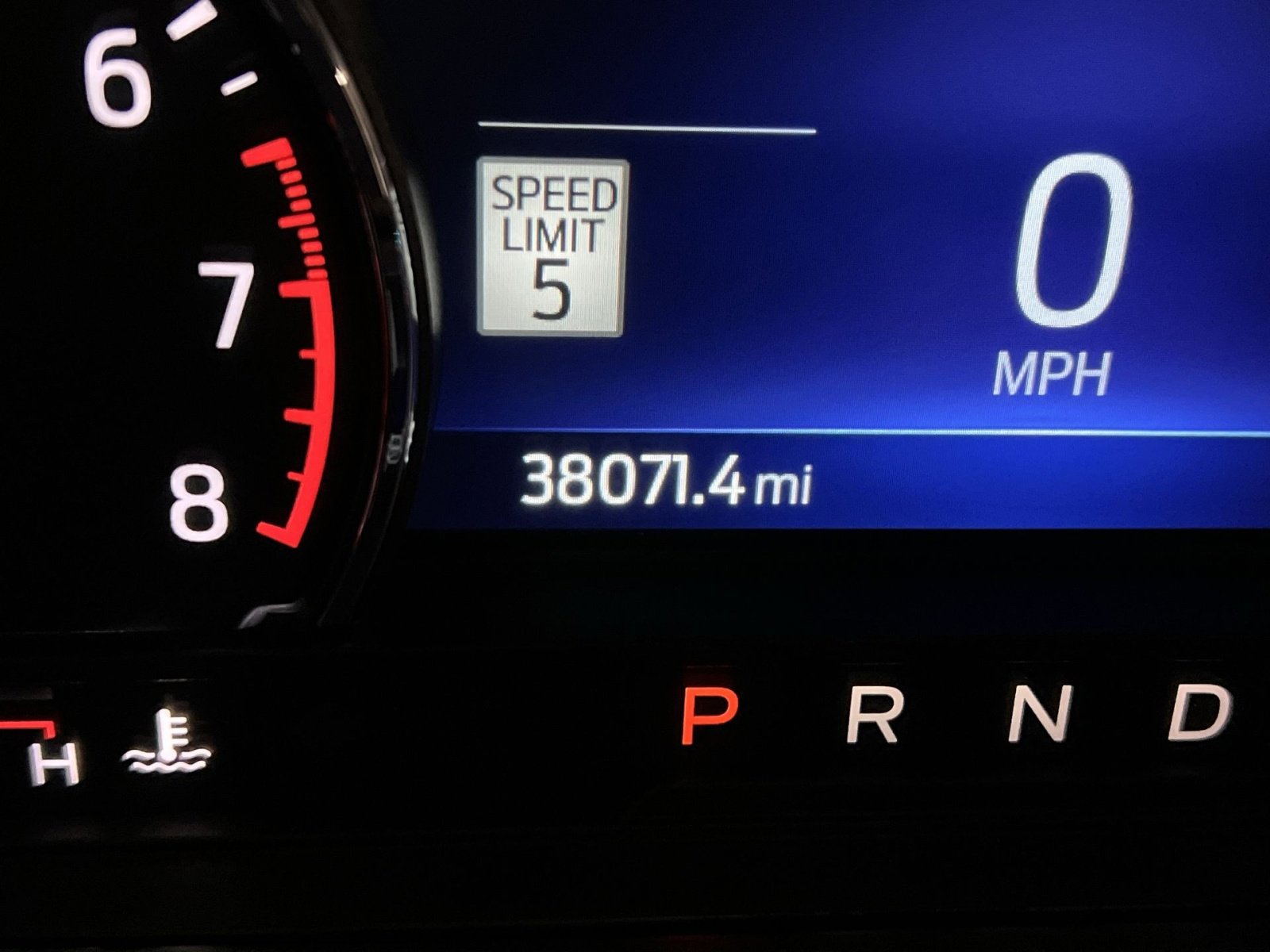 Used 2022 Ford Explorer XLT w/ Equipment Group 202A image 17