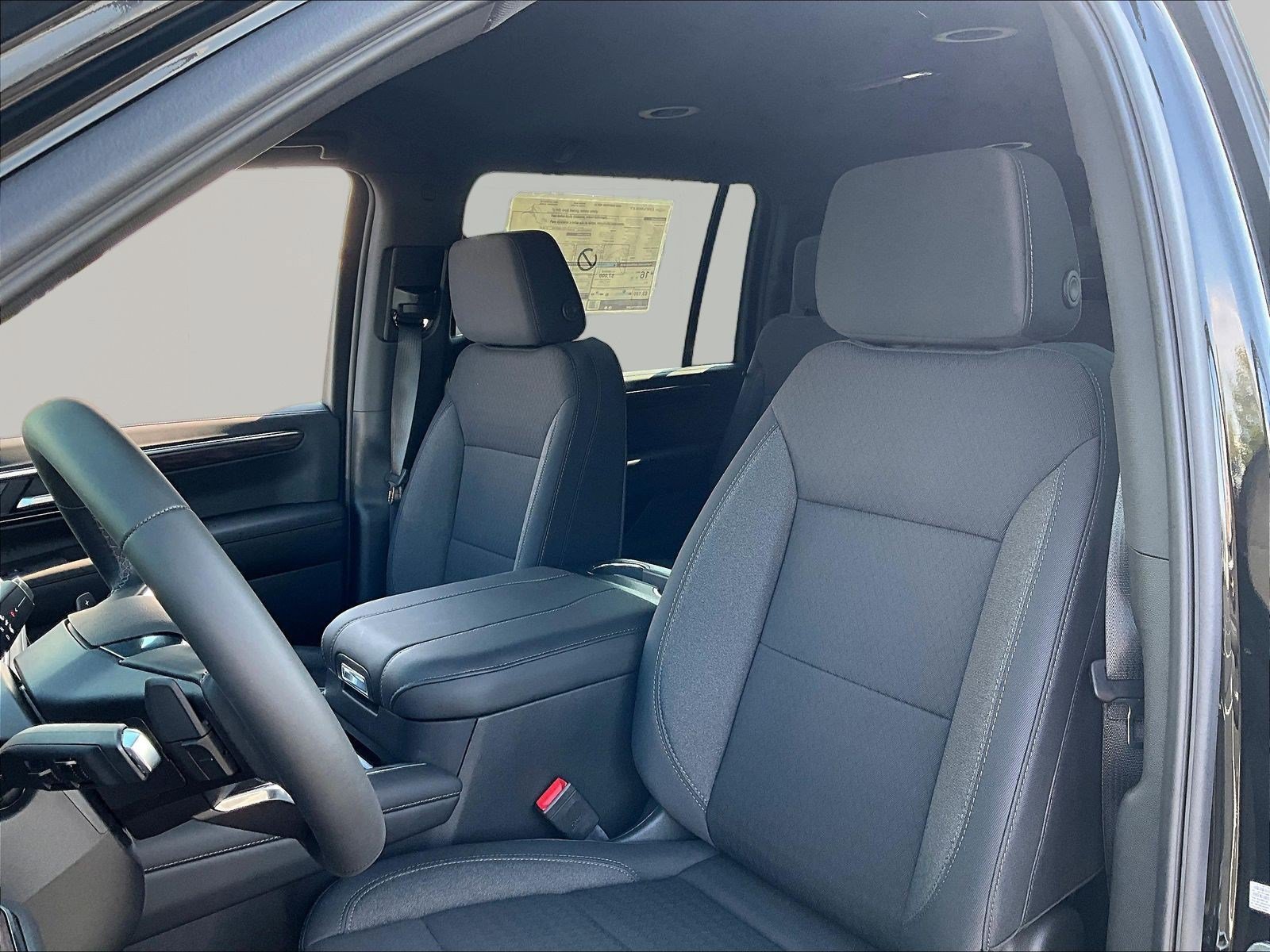 New 2026 Chevrolet Suburban LS w/ LPO, Dark Essentials Package AWD/4WD image 17