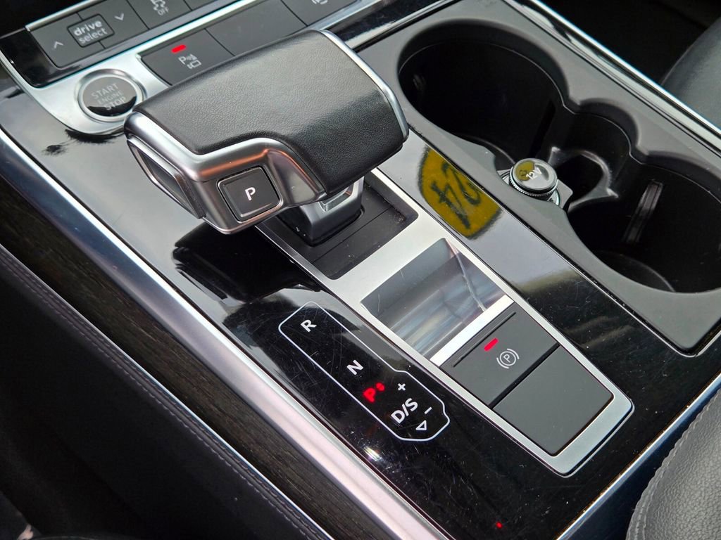 Used 2024 Audi Q7 3.0T Premium Plus image 23