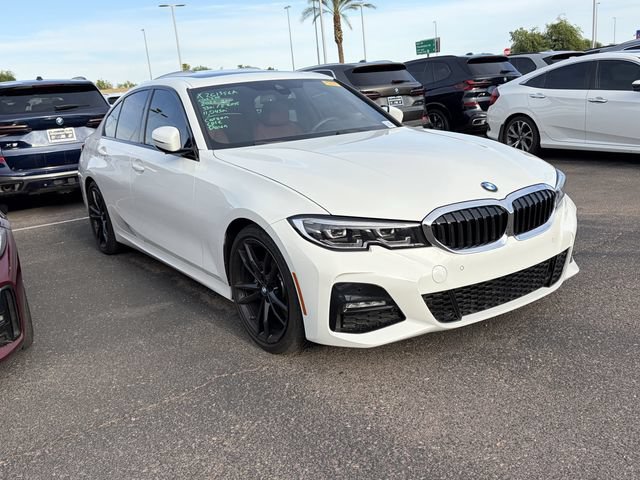 Used 2022 BMW 330i Sedan w/ M Sport Package RWD image 3