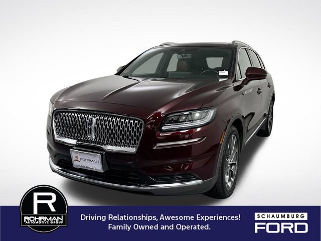 Used 2023 Lincoln Nautilus Reserve AWD/4WD image 2
