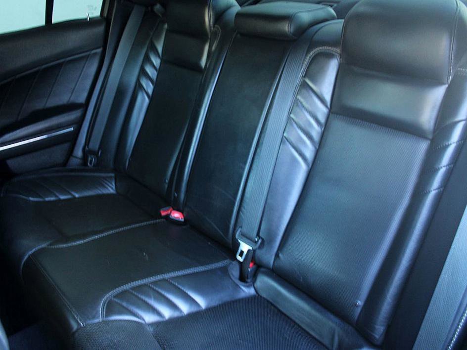 Used 2018 Dodge Charger SRT Hellcat w/ Harman/Kardon Audio Group RWD image 14