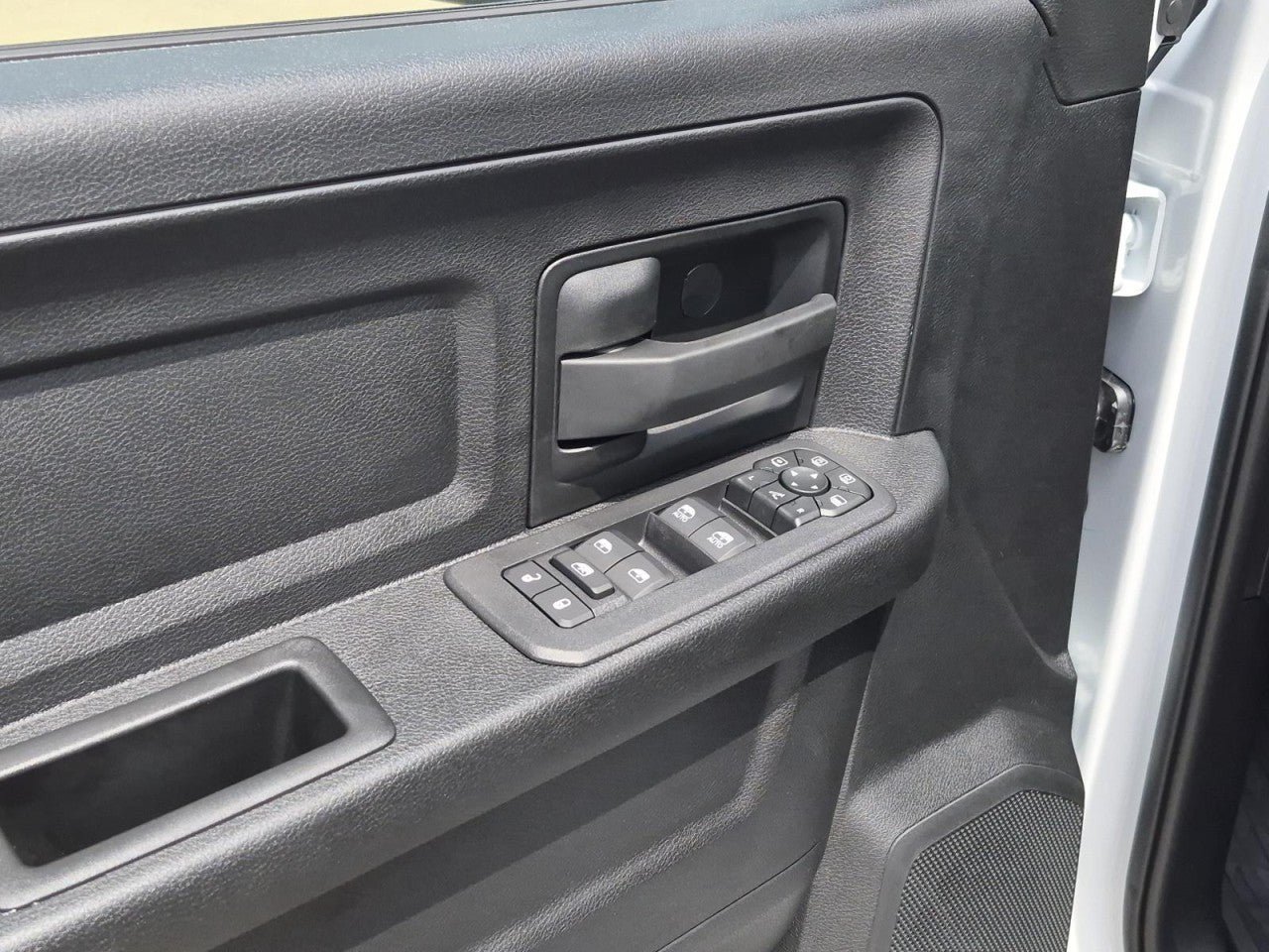 Used 2026 RAM 2500 Tradesman AWD/4WD image 13
