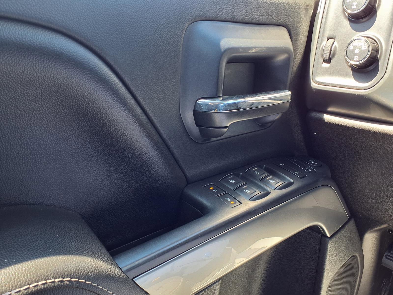 Used 2015 Chevrolet Silverado 1500 LT w/ All Star Edition AWD/4WD image 18