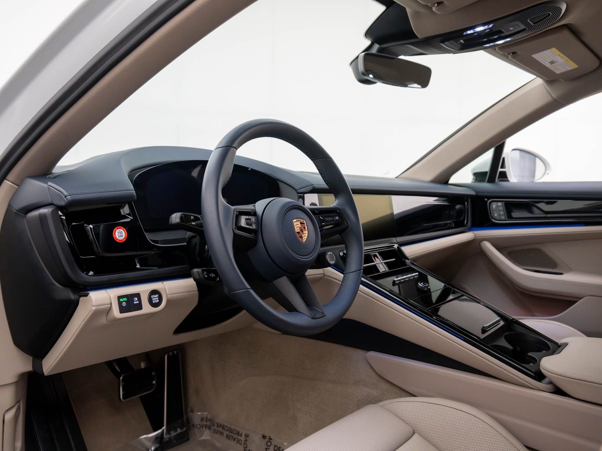 Certified 2025 Porsche Panamera 4 video 4