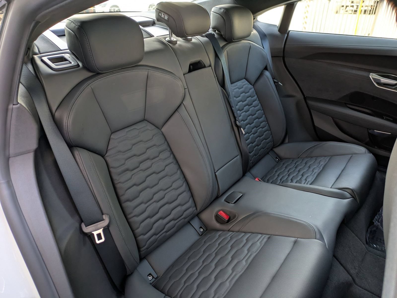 New 2026 Audi S e-tron GT Premium Plus AWD/4WD image 11