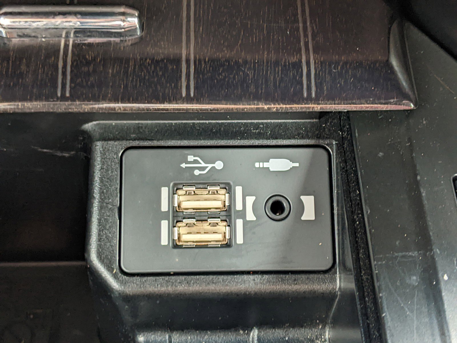 Used 2022 Lexus GX 460 Luxury w/ Sport Design Package image 27