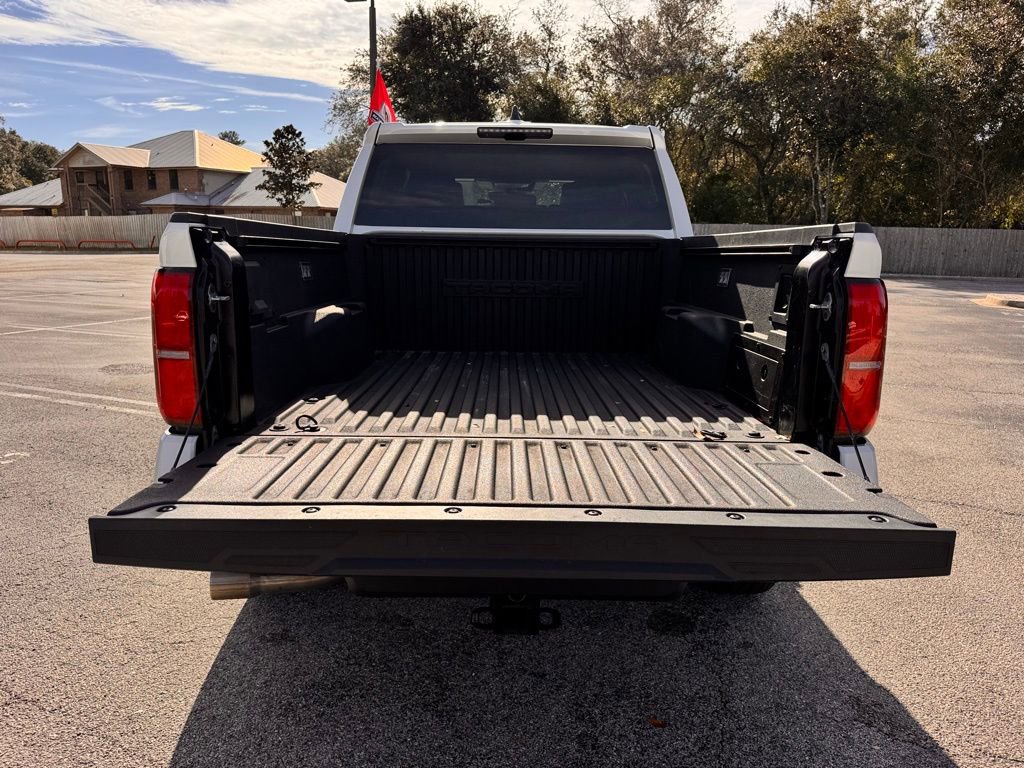 Used 2024 Toyota Tacoma TRD Sport image 14