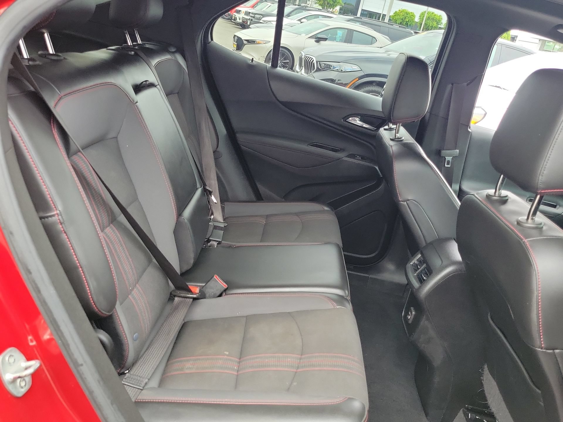 Used 2022 Chevrolet Equinox RS FWD image 19