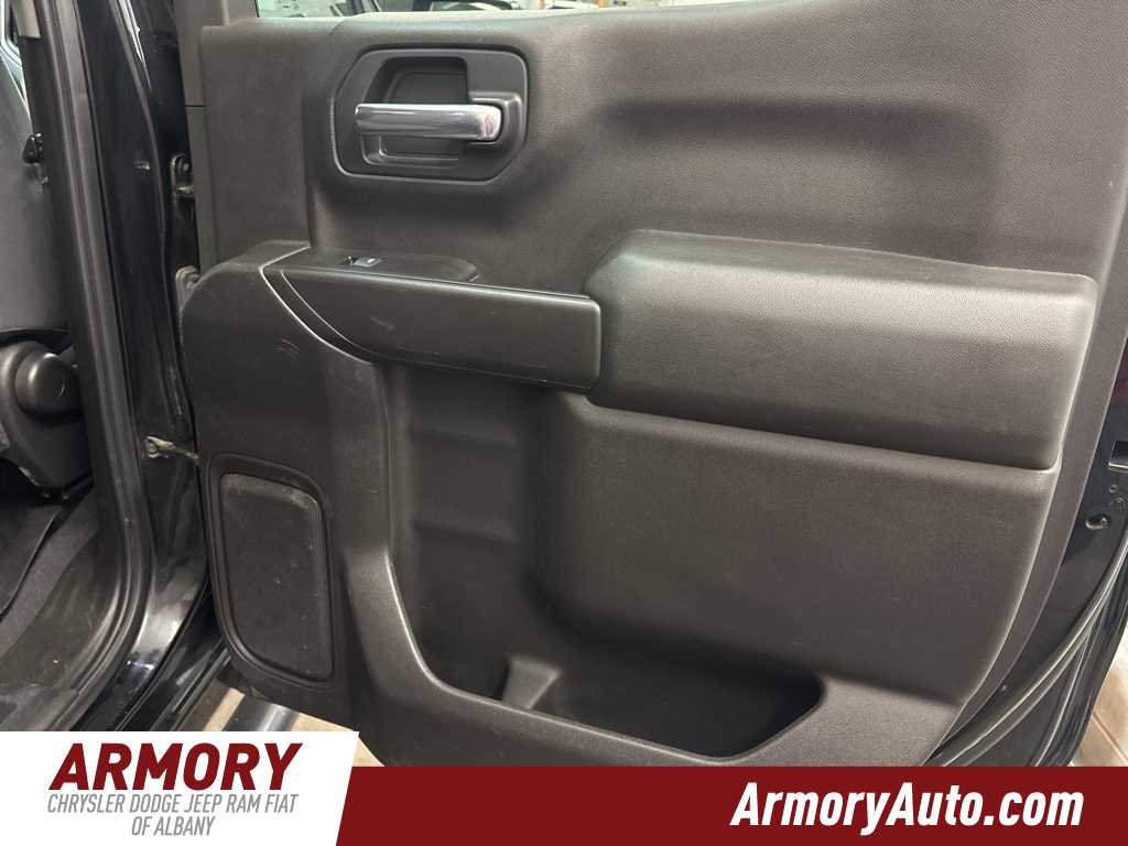 Used 2020 Chevrolet Silverado 1500 Custom w/ Custom Value Package image 25