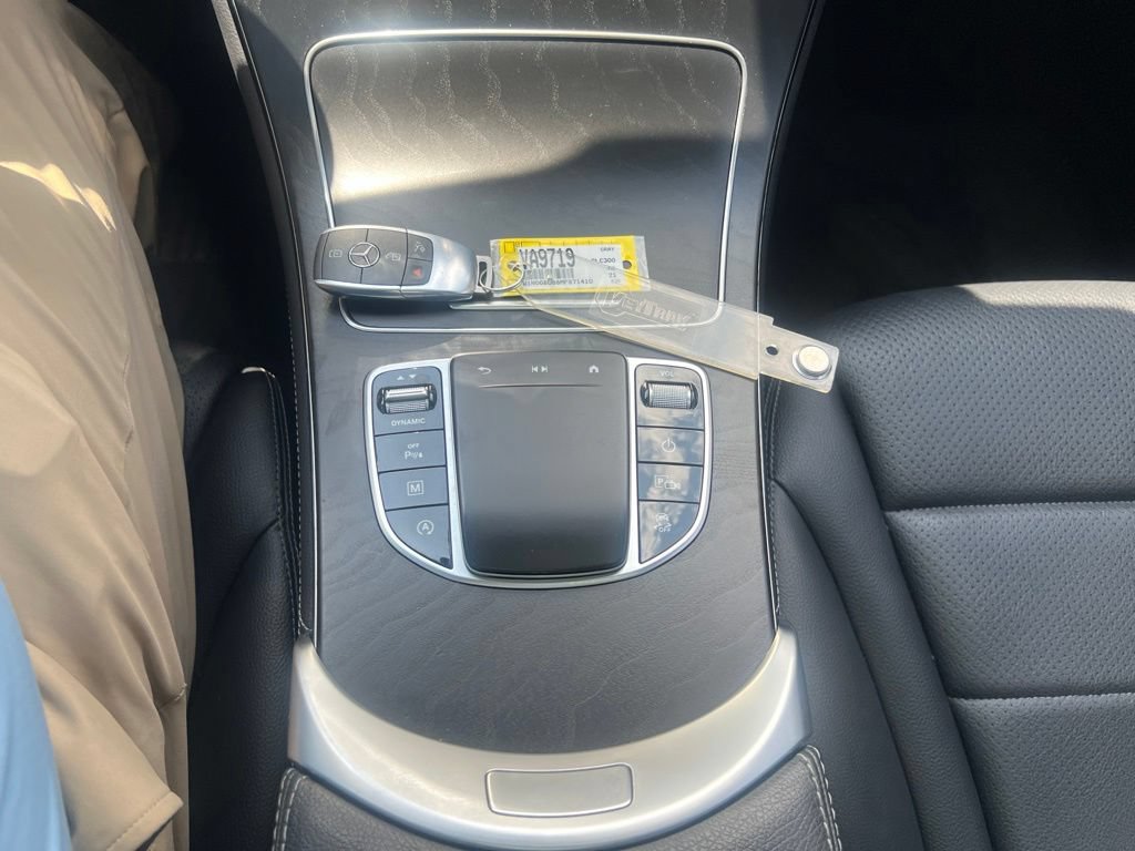 Used 2021 Mercedes-Benz GLC 300 w/ AMG Line image 35
