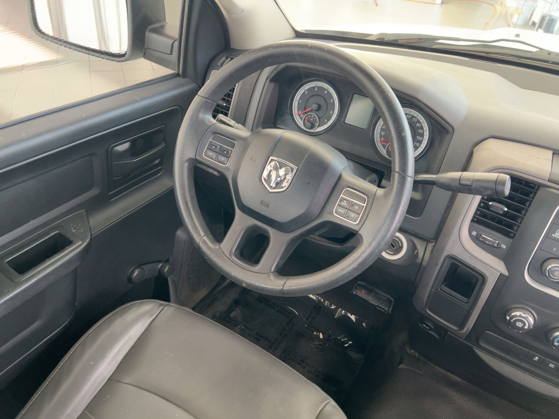 Used 2014 RAM 1500 Tradesman w/ Exterior Appearance Group image 22