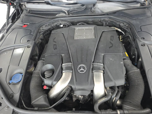 Used 2014 Mercedes-Benz S 550 Sedan w/ Sport Package image 9