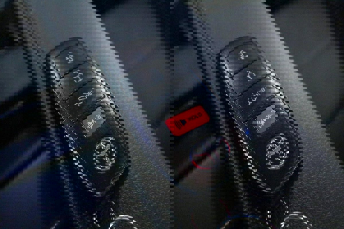 Used 2023 Toyota Tundra Limited w/ Power Package image 22