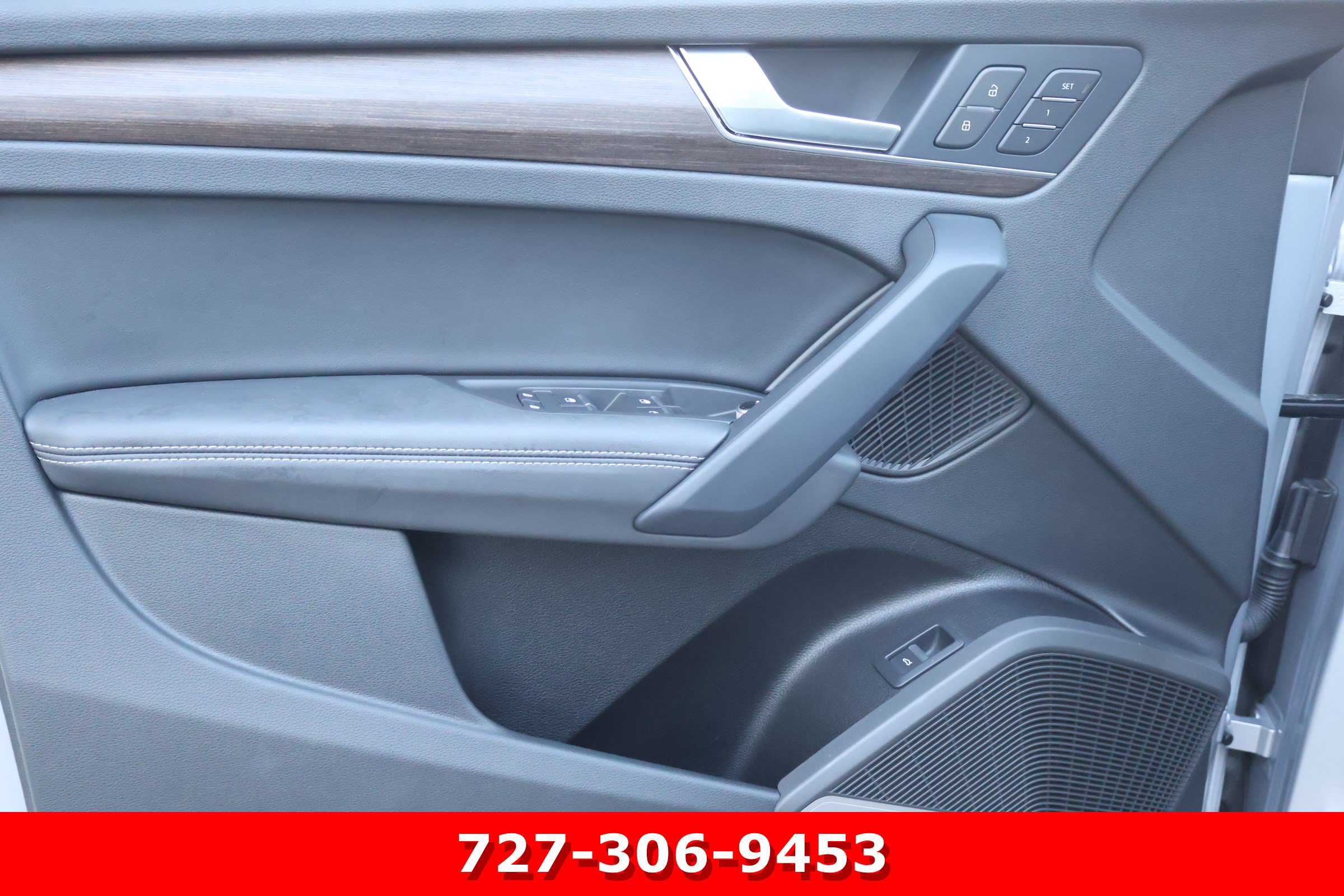Used 2025 Audi Q5 2.0T Premium Plus w/ Premium Plus Package AWD/4WD image 10