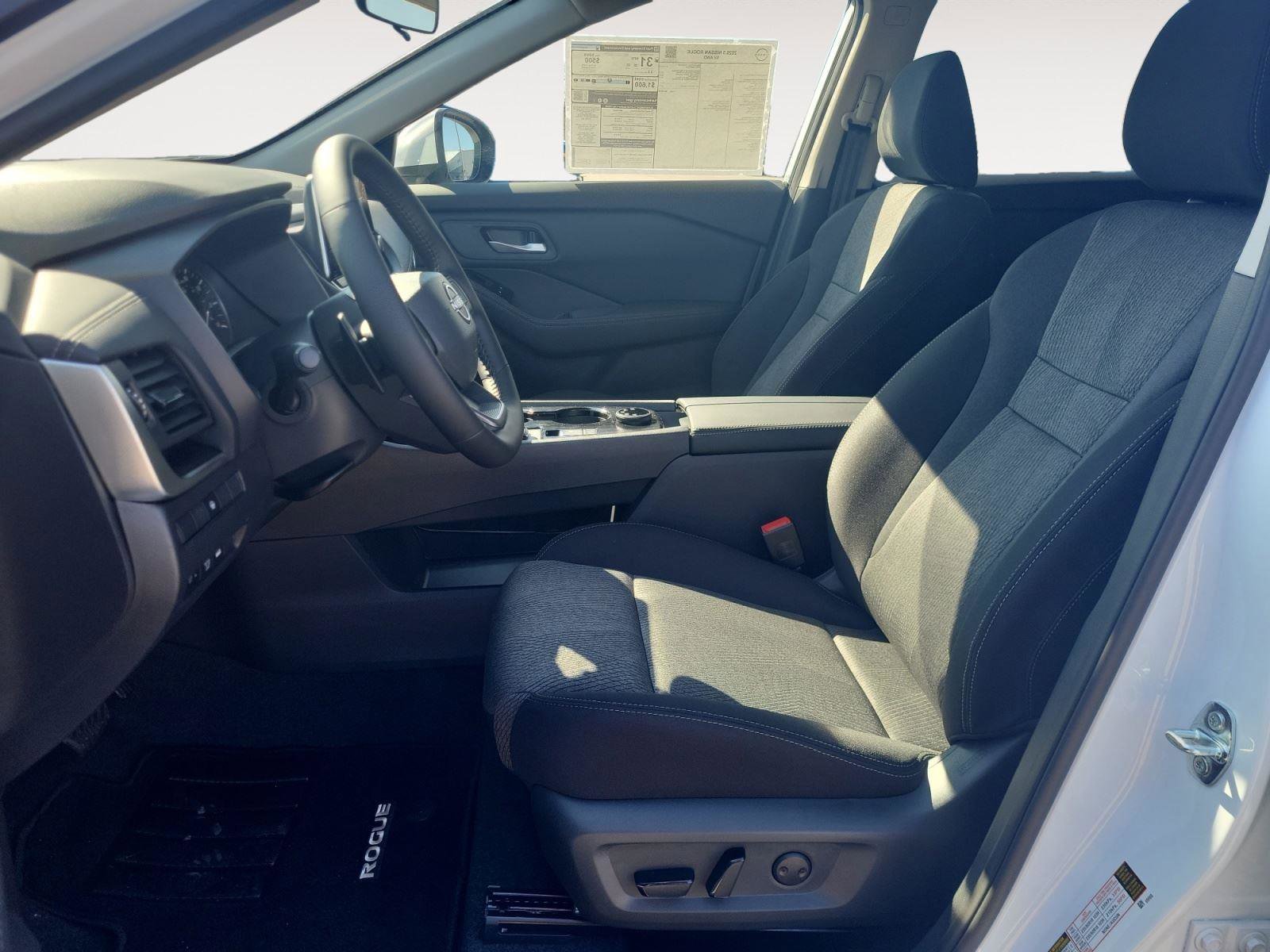 New 2026 Nissan Rogue SV image 10