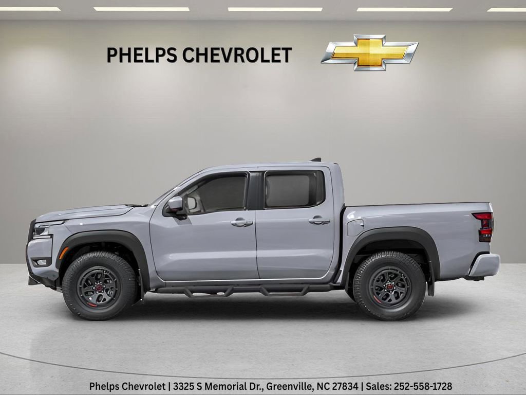Used 2025 Nissan Frontier PRO-4X w/ Pro Convenience Package image 3
