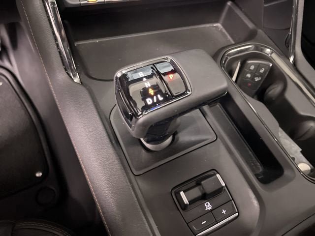 Certified 2024 GMC Sierra 1500 AT4 w/ Technology Package AWD/4WD image 15