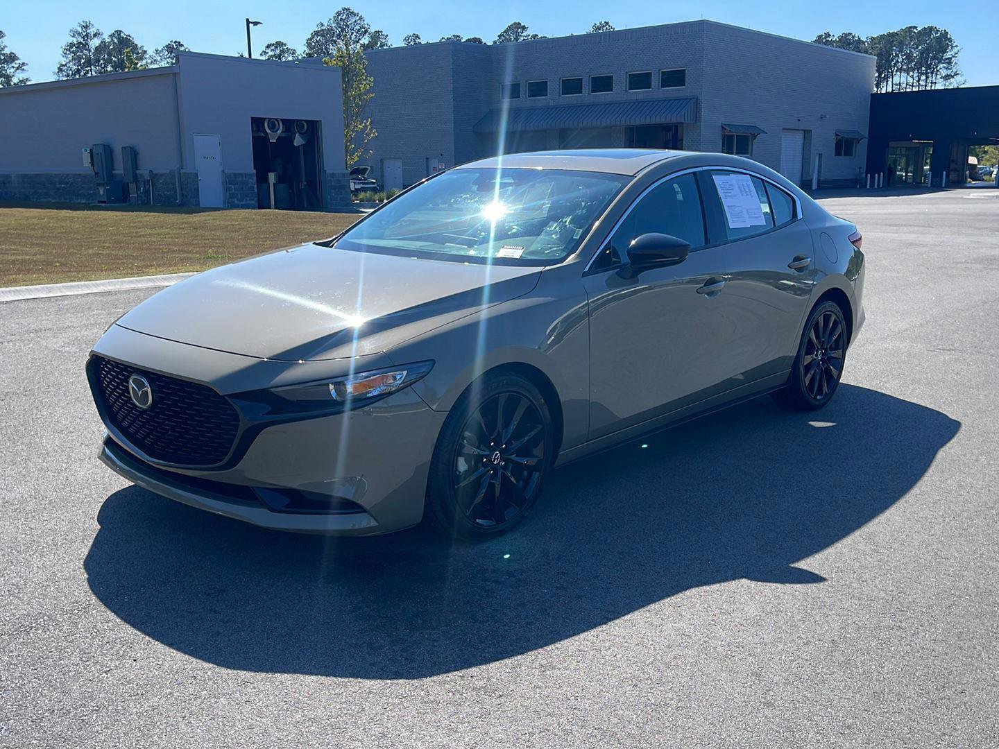 Used 2024 MAZDA MAZDA3 s AWD/4WD image 3