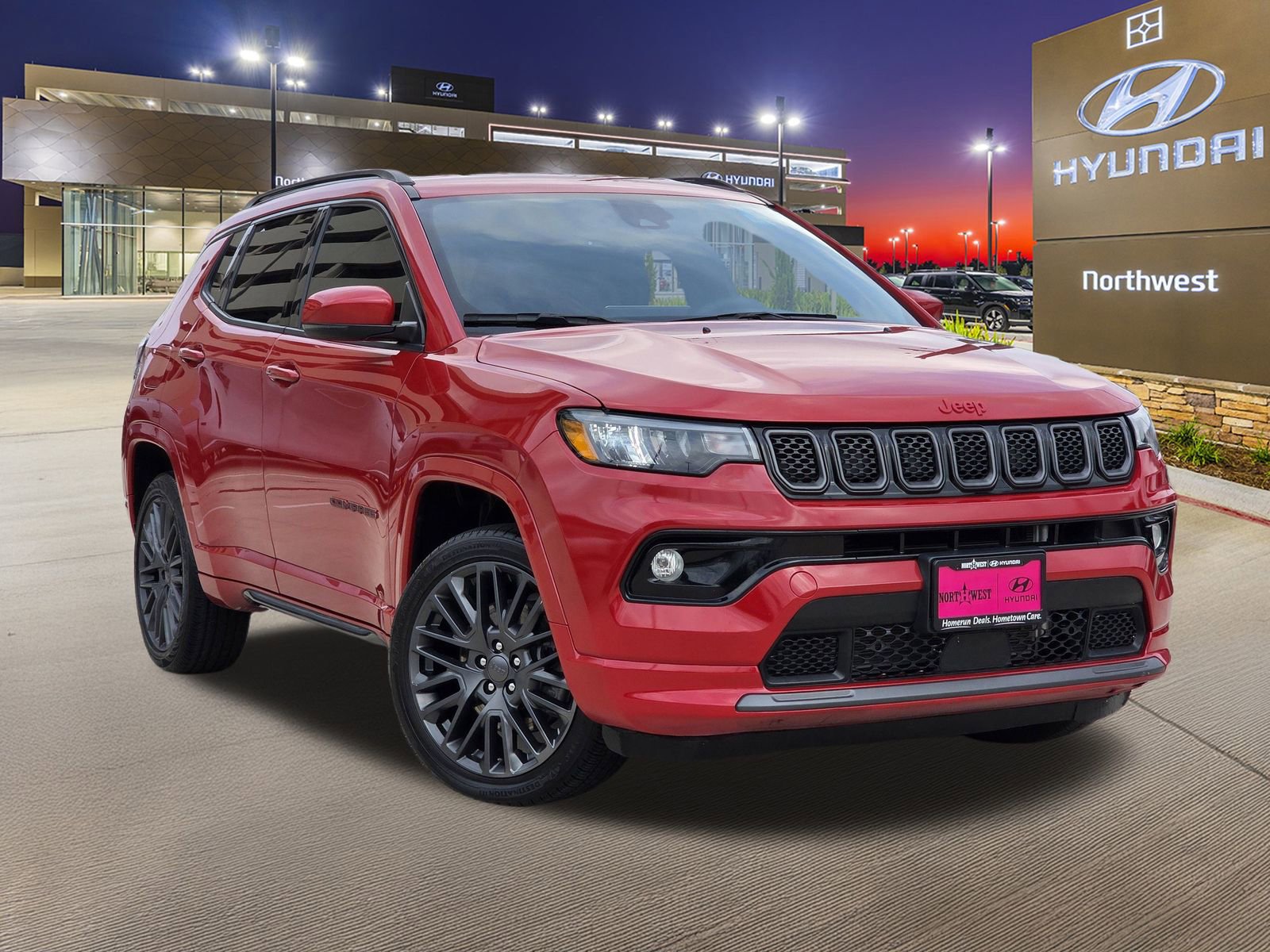 Used 2023 Jeep Compass Limited image 3